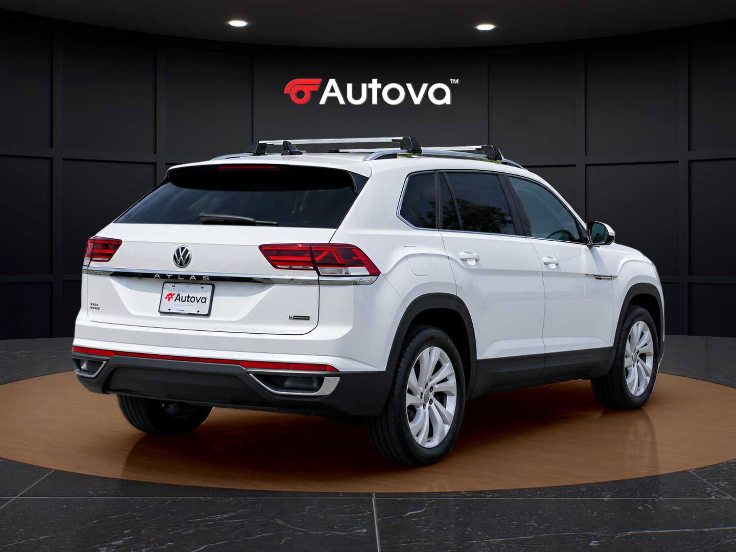 Used 2021 Volkswagen Atlas Cross Sport SEL AWD/4WD image 3