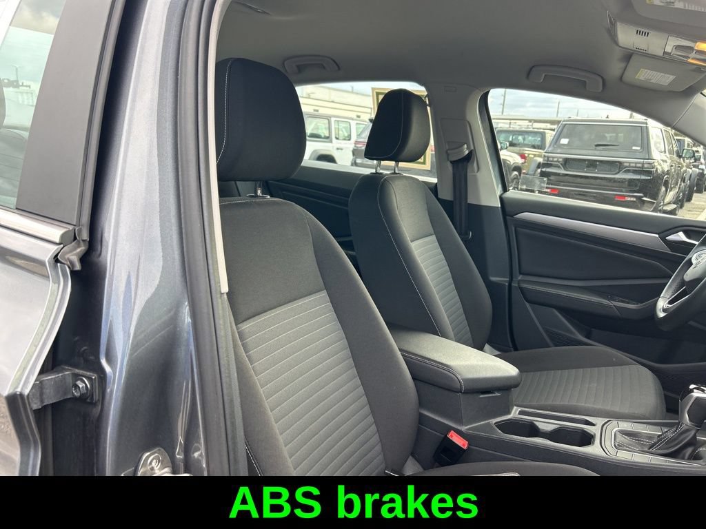 Used 2024 Volkswagen Jetta S FWD image 20