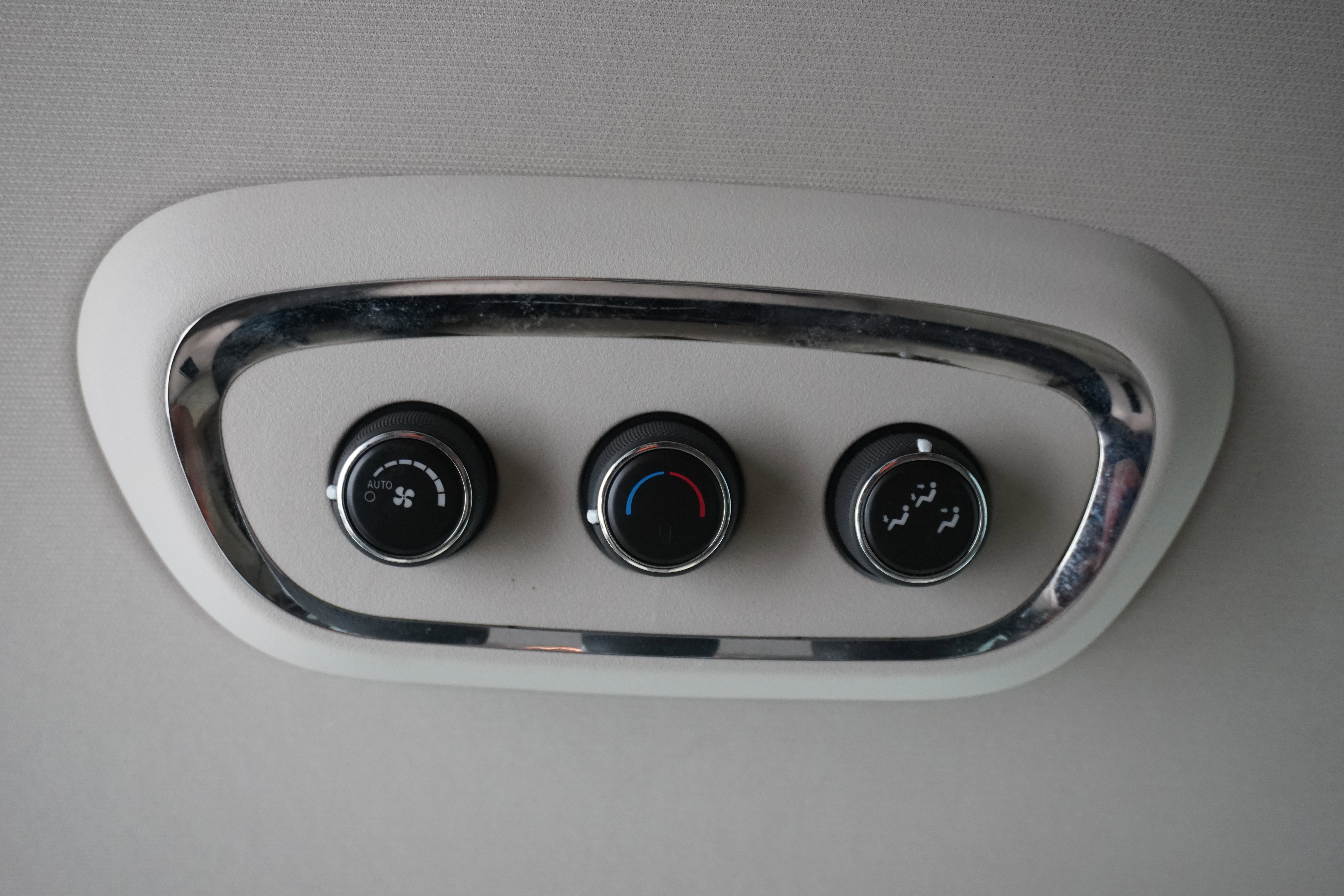 Used 2016 Dodge Durango SXT w/ Quick Order Package 23B RWD image 15