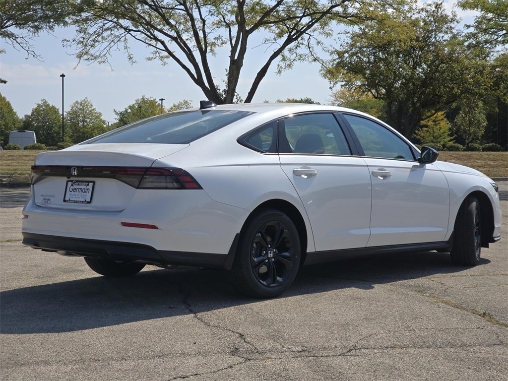 New 2025 Honda Accord SE image 16