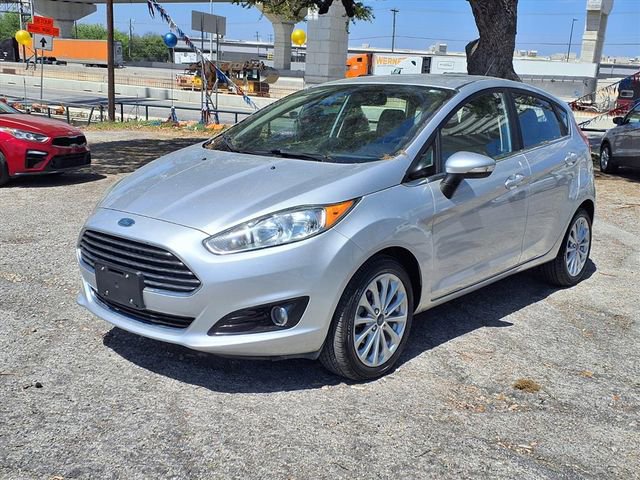 Used 2017 Ford Fiesta Titanium image 3