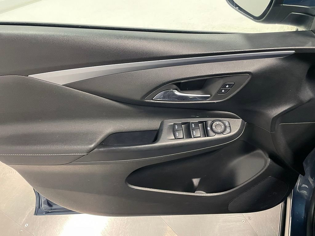 Used 2024 Buick Envista Preferred w/ Convenience I Package image 18