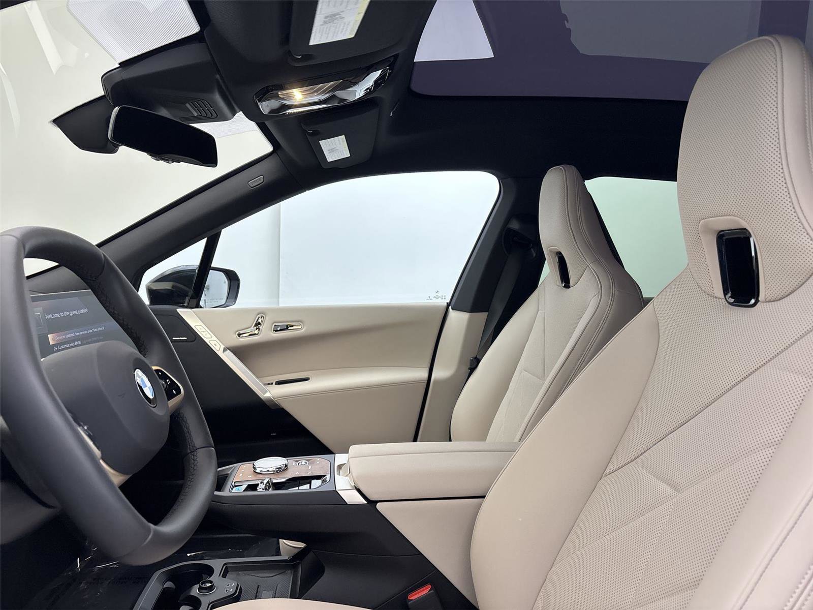 New 2026 BMW iX xDrive45 w/ Executive Package image 24