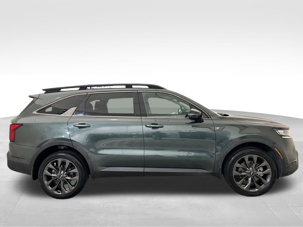 Used 2021 Kia Sorento EX w/ EX AWD X-Line Package image 7