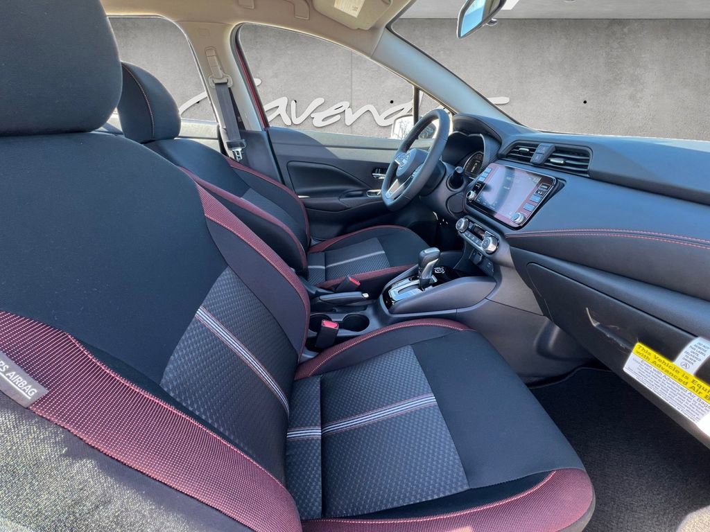 New 2025 Nissan Versa SR image 24