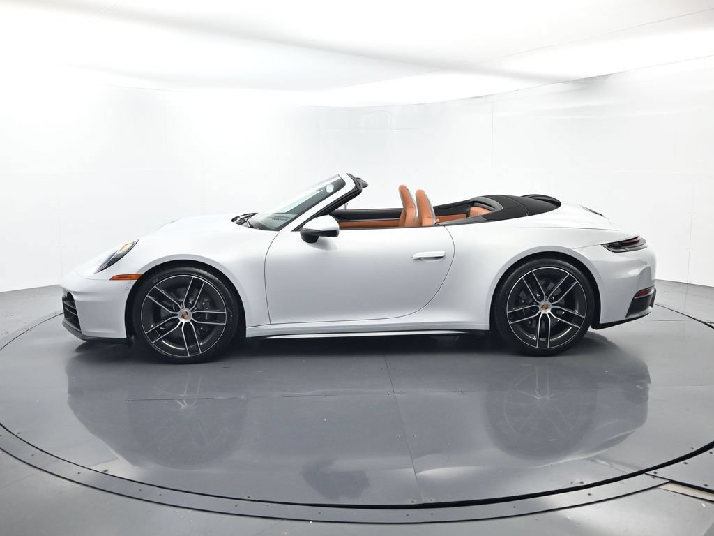 Certified 2026 Porsche 911 Carrera RWD image 2