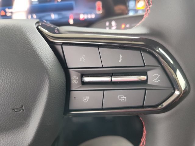 New 2025 Chevrolet Equinox EV RS AWD/4WD image 27