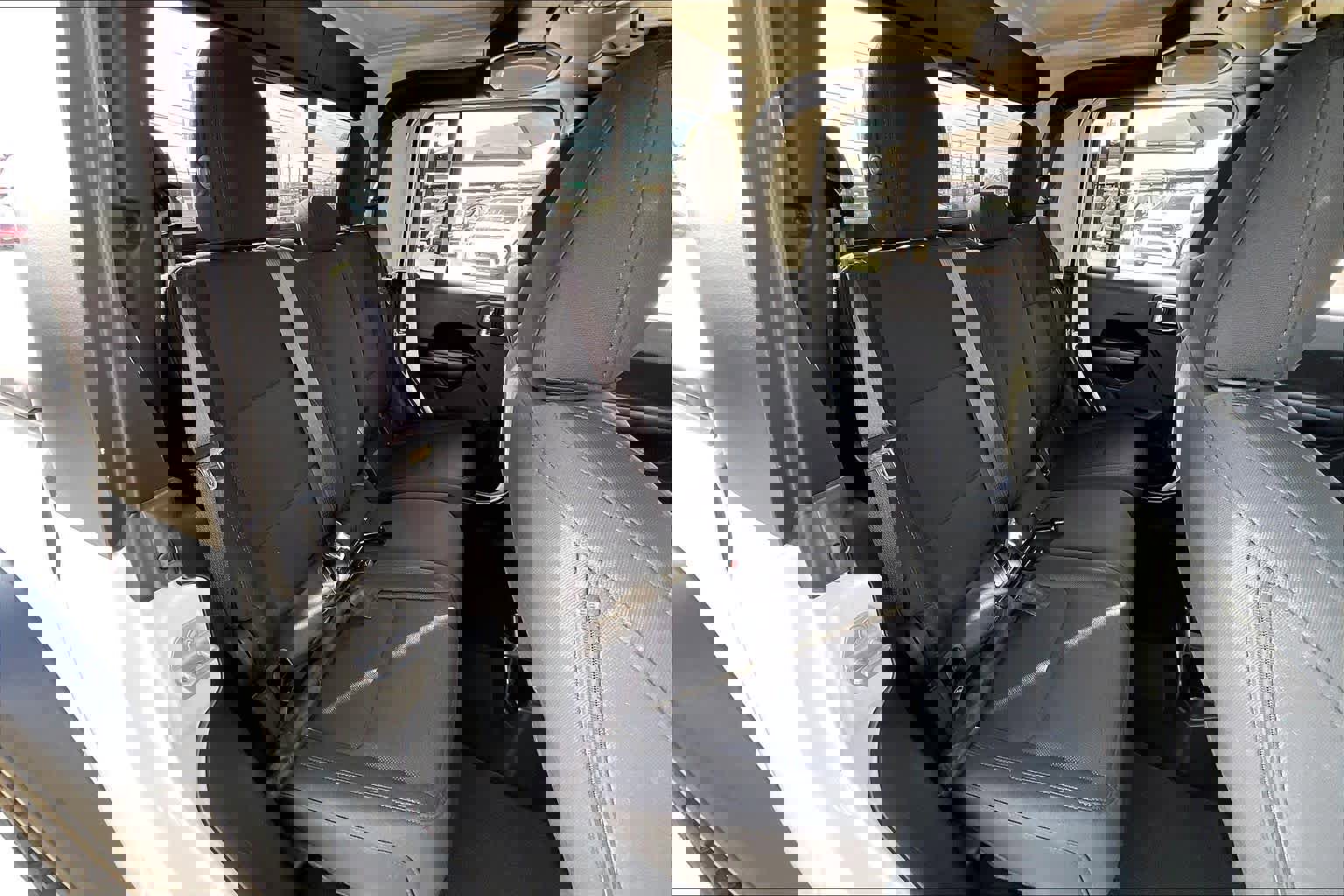 Used 2020 Jeep Gladiator Sport w/ Quick Order Package 24S image 19