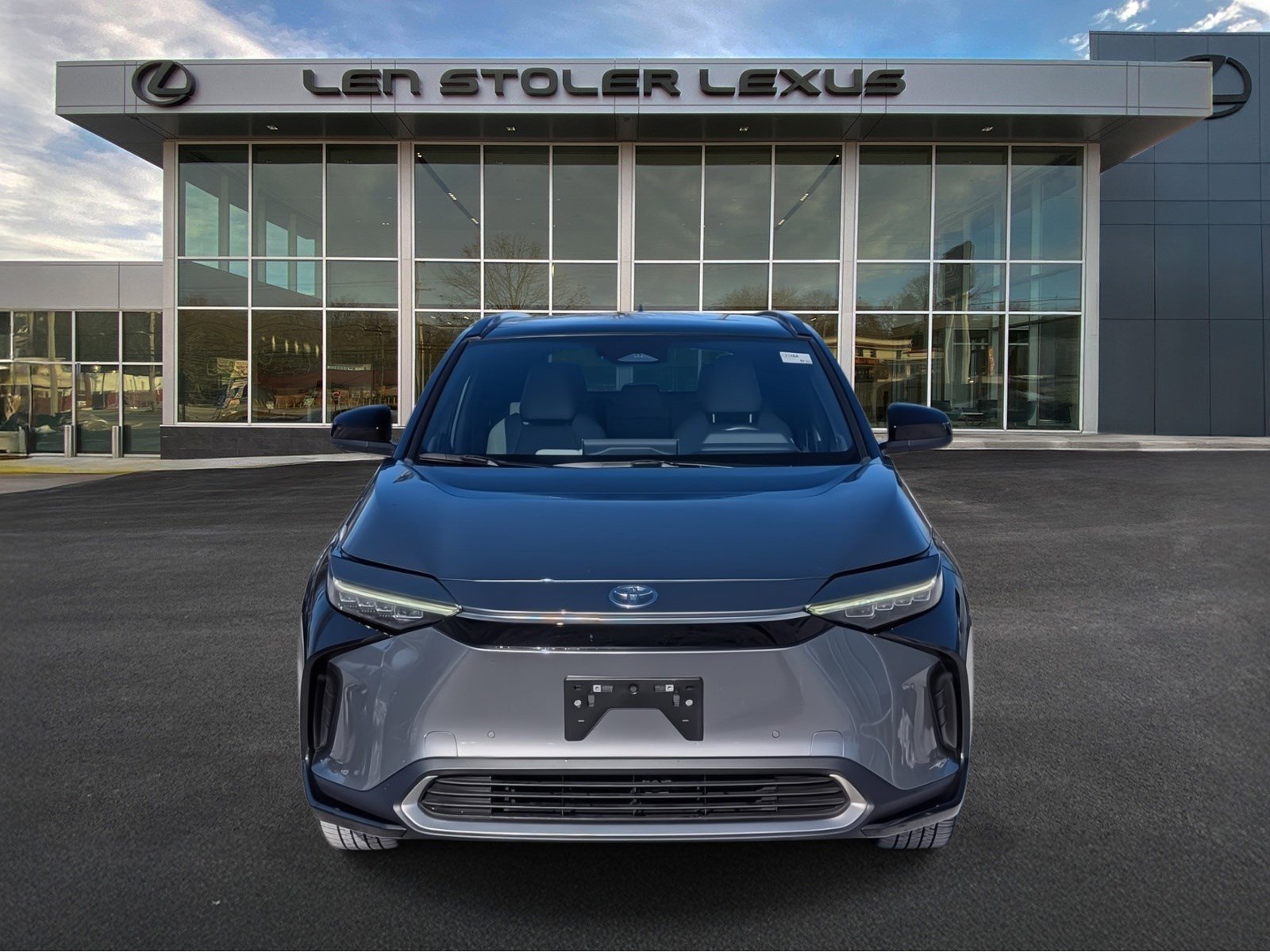 Used 2024 Toyota bZ4X Limited image 8