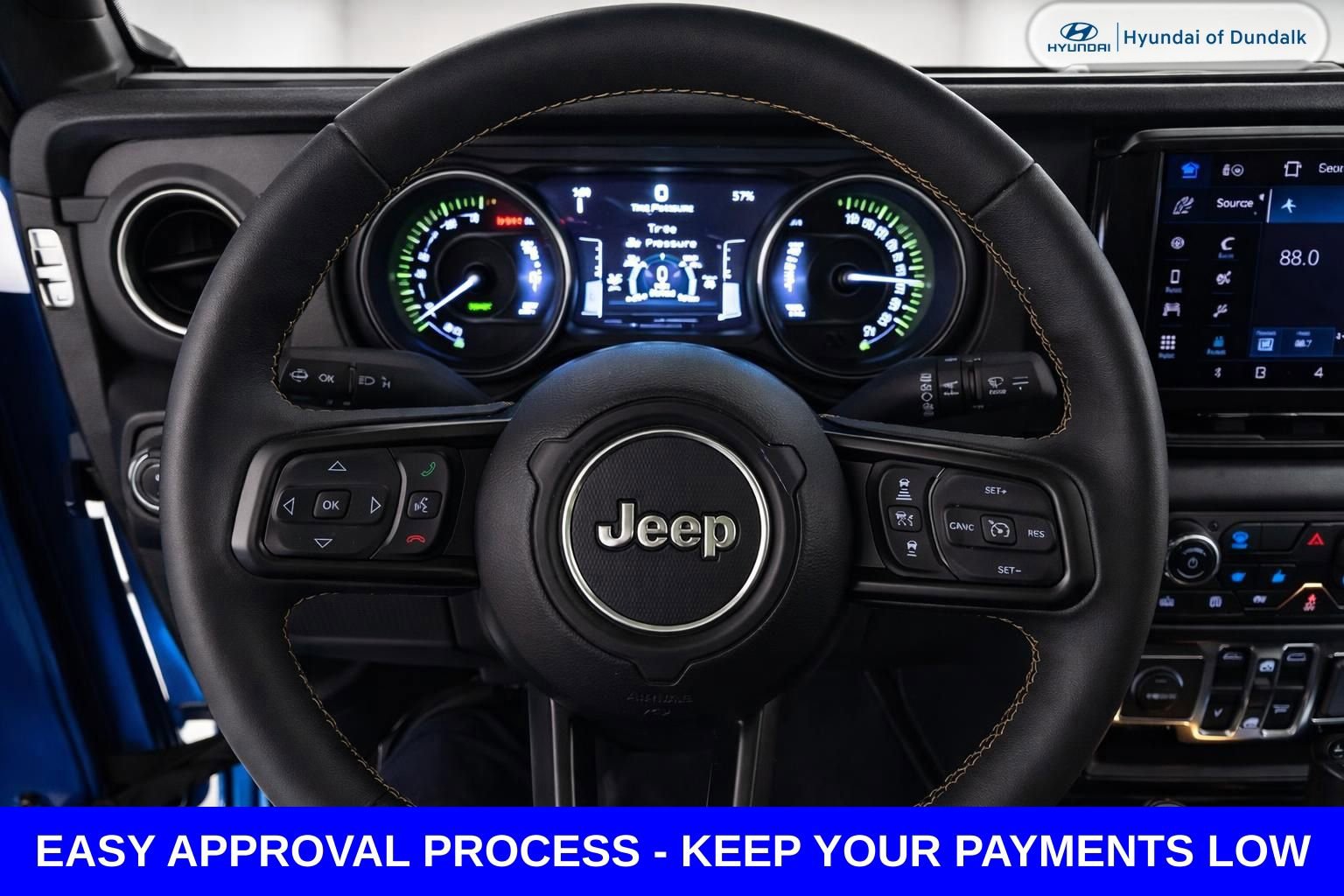 Used 2024 Jeep Wrangler Unlimited w/ Convenience Group image 16