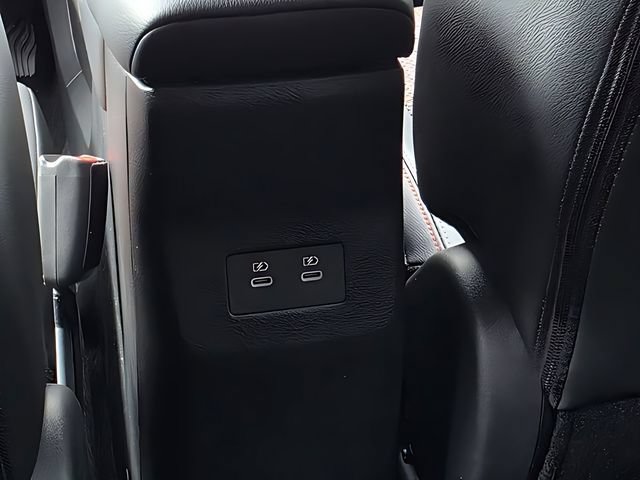 New 2026 Nissan Kicks SR w/ Cold Weather Package AWD/4WD image 24