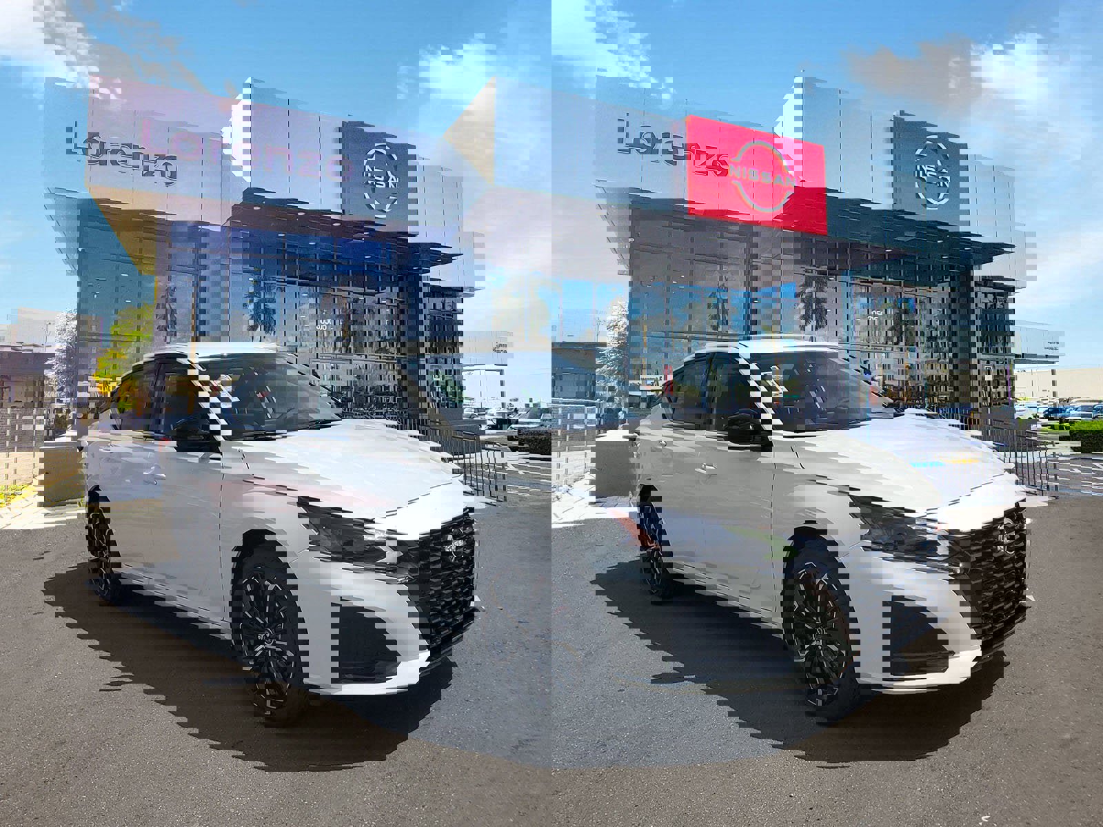 New 2025 Nissan Altima 2.5 SR image 3