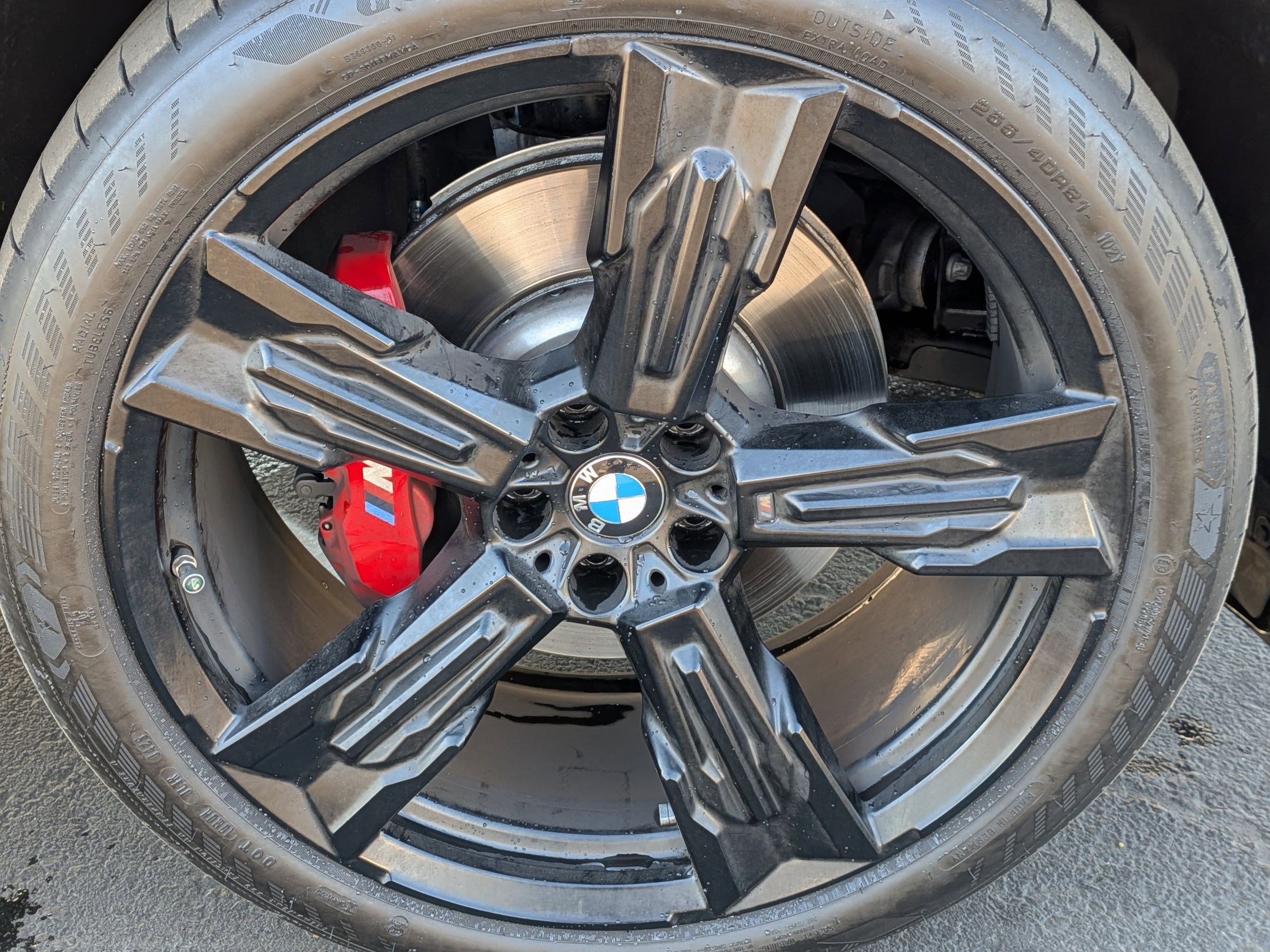 Used 2025 BMW X3 xDrive30i w/ Premium Package image 13