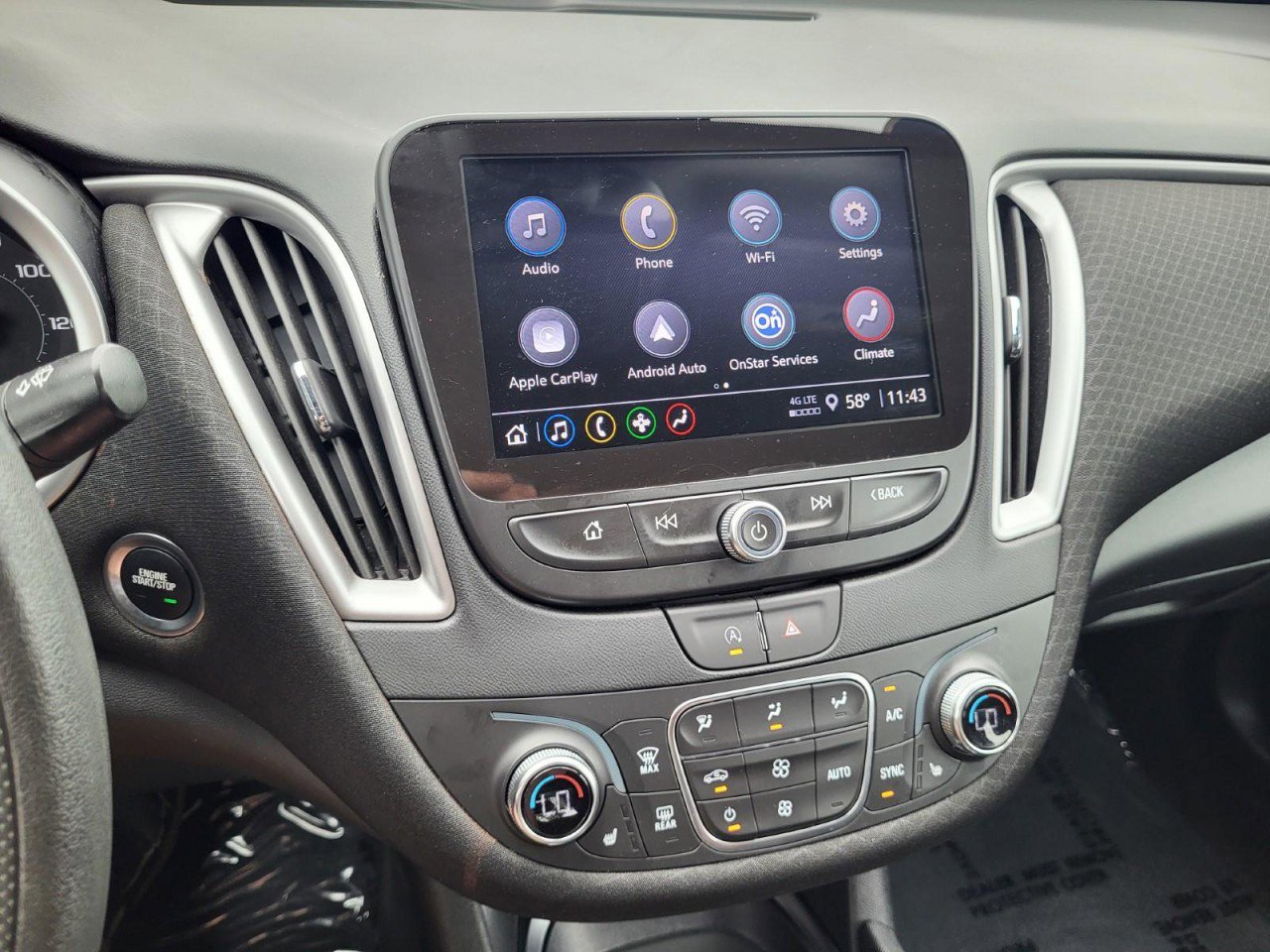 Used 2025 Chevrolet Malibu LT image 18