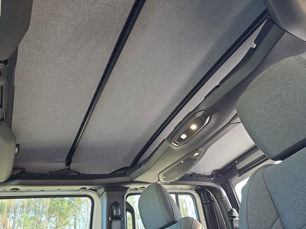 New 2026 Jeep Gladiator Sport image 30