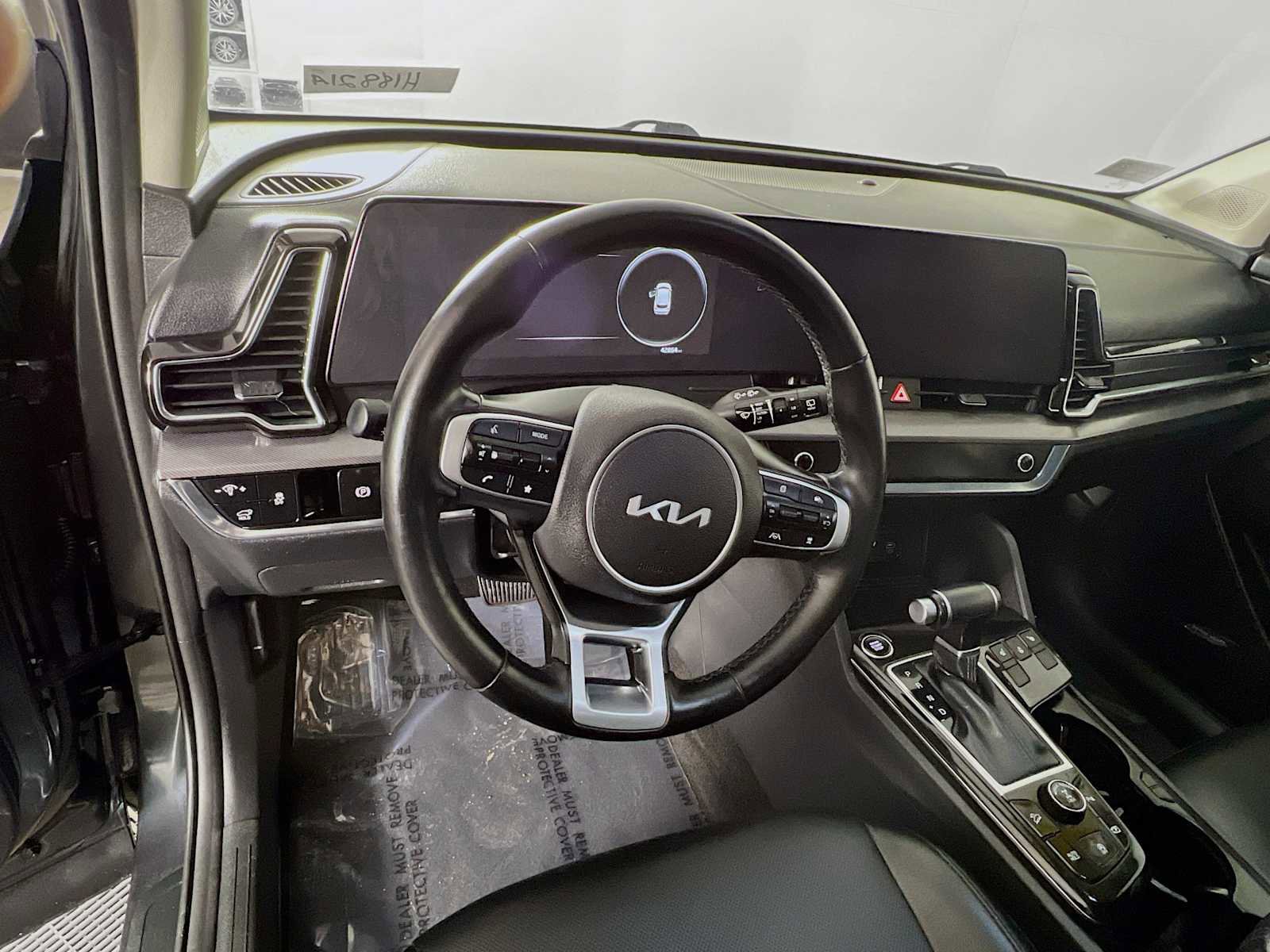 Used 2023 Kia Sportage SX image 11