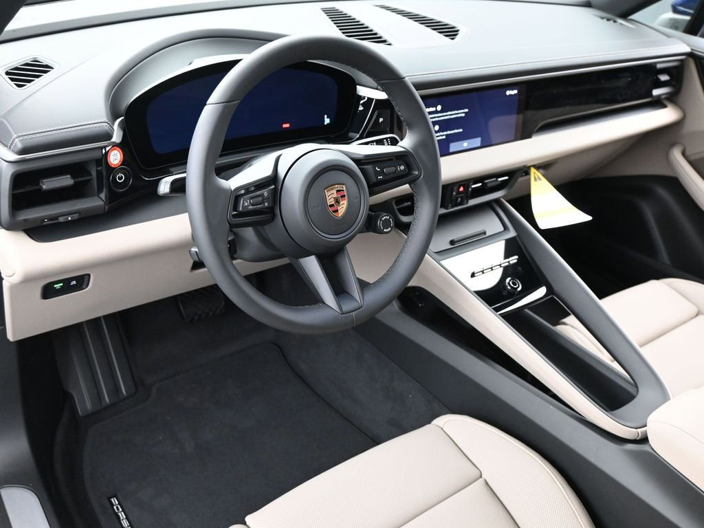 New 2025 Porsche Macan Electric RWD image 6