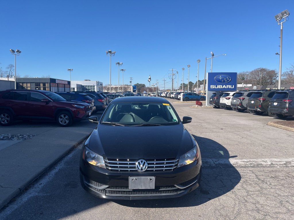 Used 2014 Volkswagen Passat TDI SE image 8