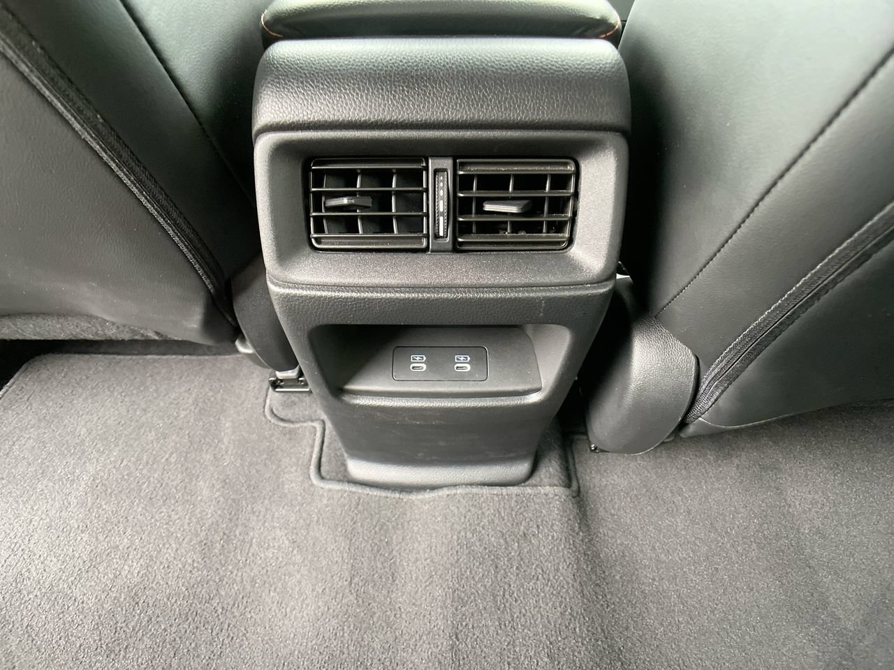 Used 2024 Honda CR-V Sport Touring image 27