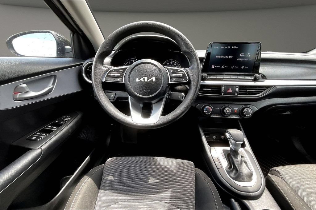 Used 2024 Kia Forte LXS FWD image 12