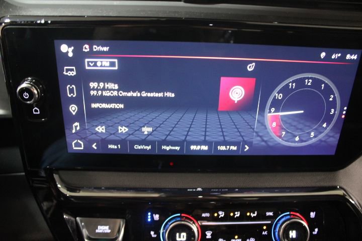 Used 2024 GMC Sierra 1500 AT4 w/ Technology Package image 51