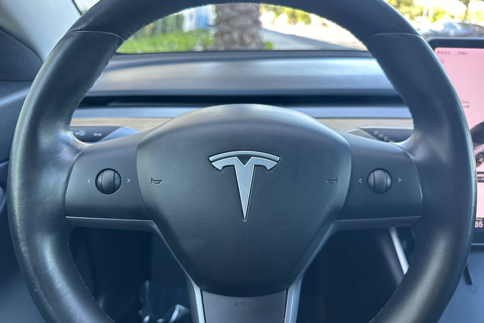 Used 2018 Tesla Model 3 Long Range RWD image 16