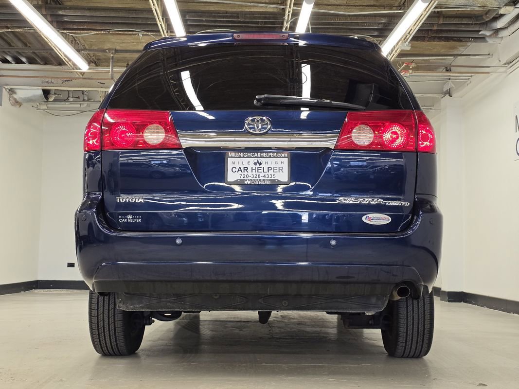 Used 2007 Toyota Sienna XLE FWD image 15