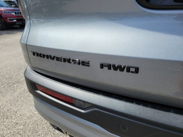 New 2026 Chevrolet Traverse Z71 w/ Enhanced Driving Package AWD/4WD image 9