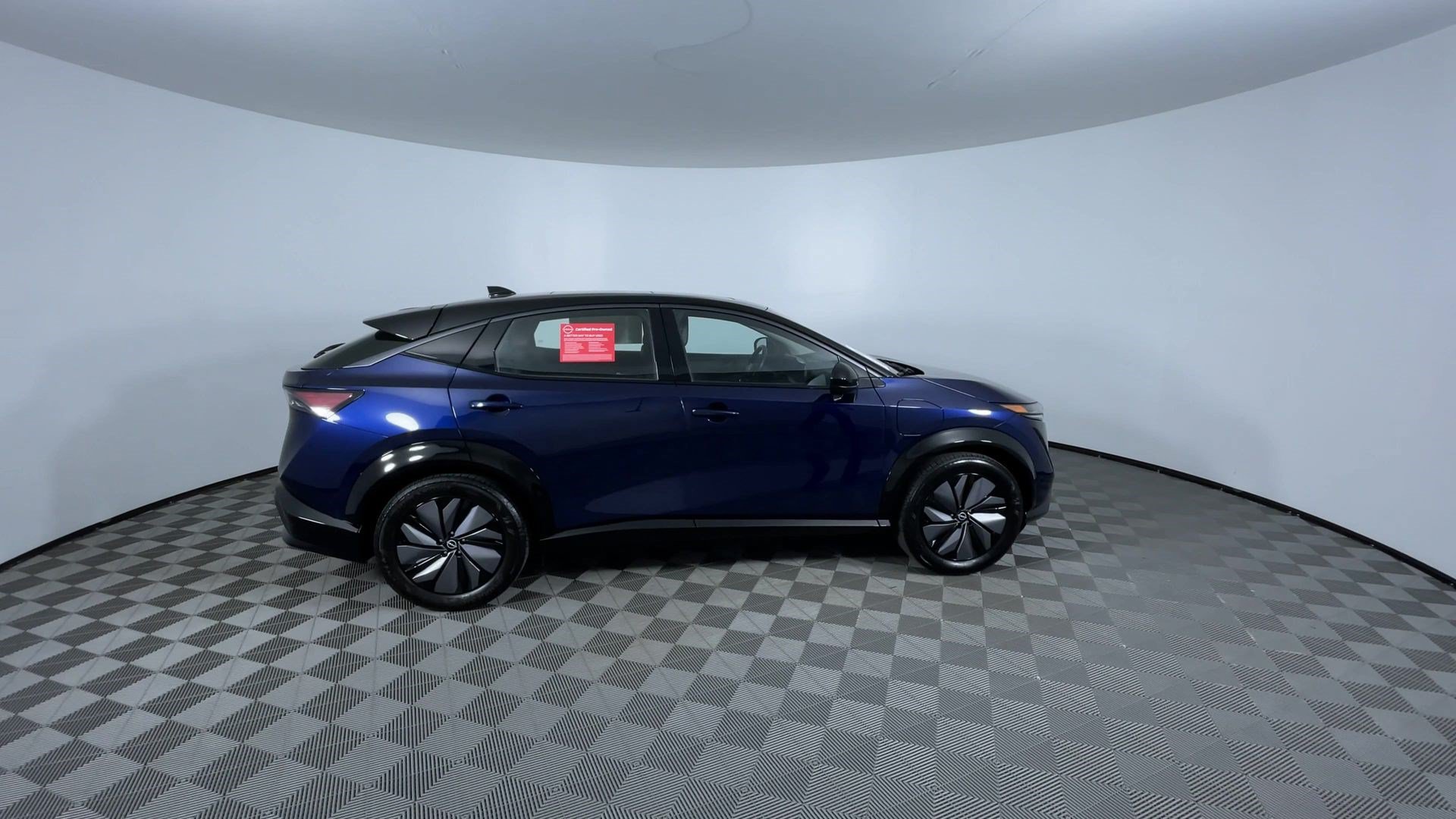 Certified 2024 Nissan Ariya AWD image 9