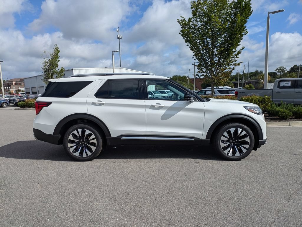 New 2026 Ford Explorer Platinum w/ LUX Leather Package AWD/4WD image 3