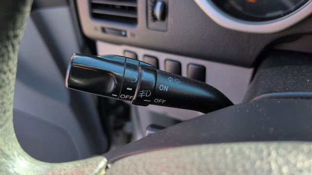 Used 2004 Toyota 4Runner SR5 image 11