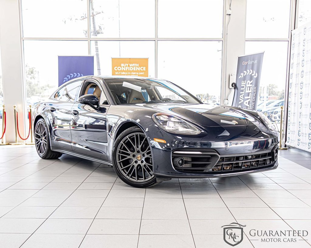 Used 2023 Porsche Panamera 4 Platinum Edition w/ Assistance Package AWD/4WD image 3