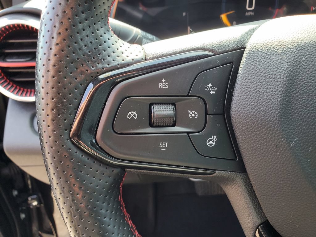 Certified 2024 Chevrolet Trax RS w/ Driver Confidence Package FWD image 10