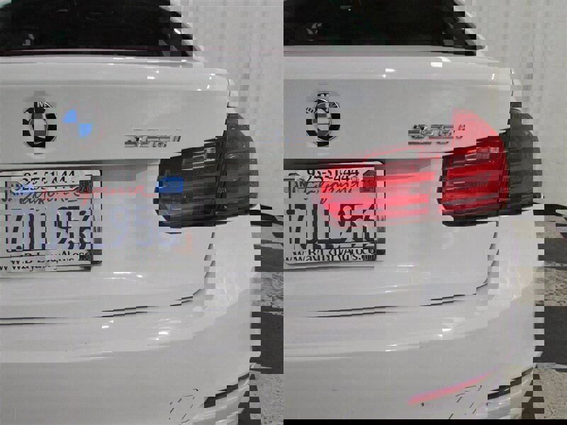 Used 2015 BMW 328i Sedan image 40