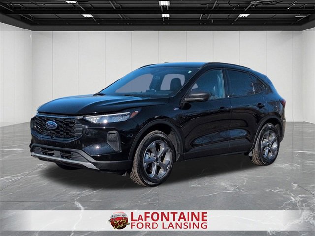 Used 2025 Ford Escape ST-Line image 1