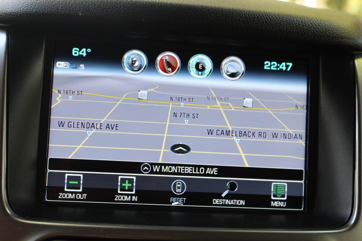 Used 2020 Chevrolet Suburban LT RWD image 29