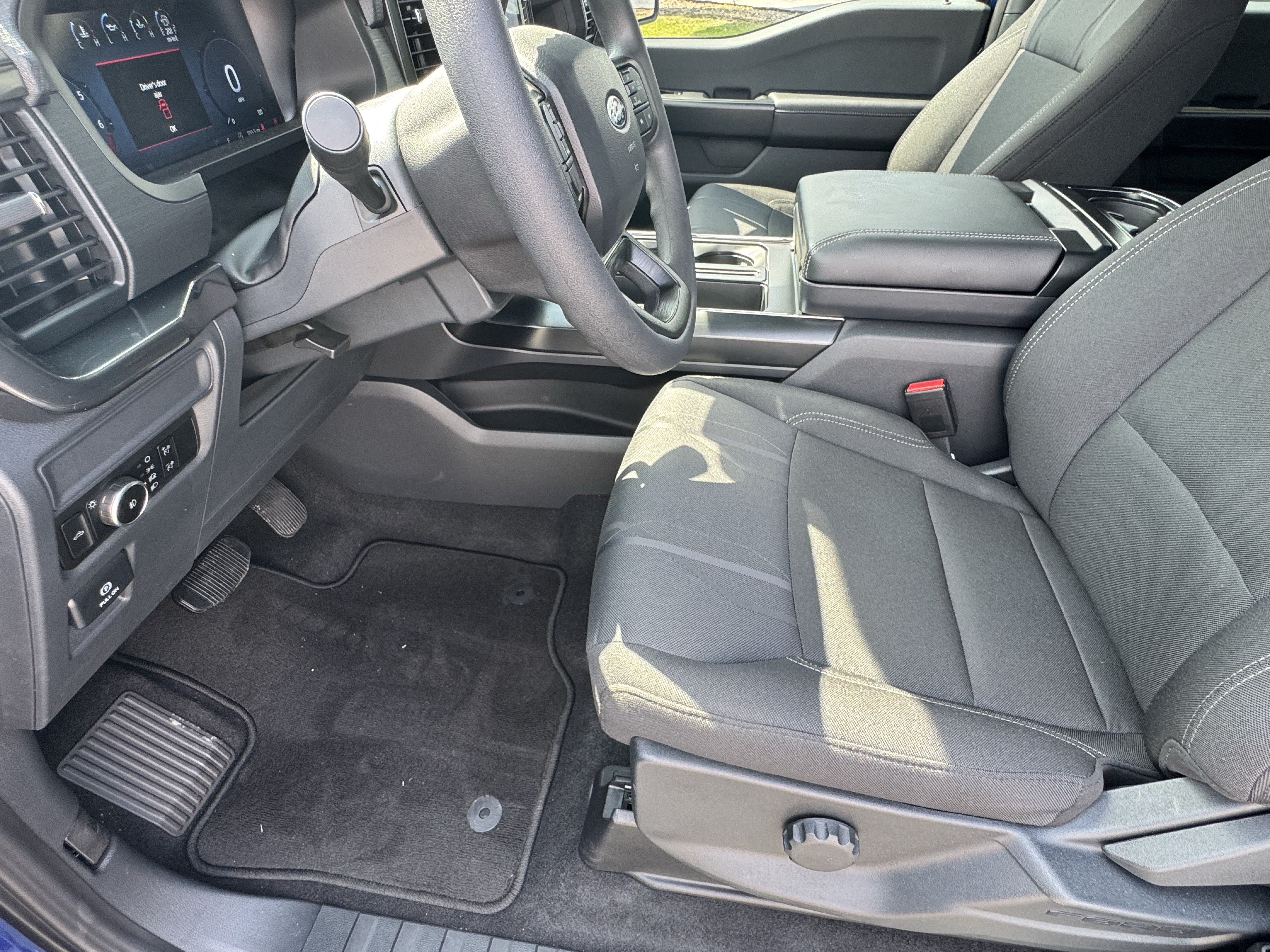 New 2026 Ford F150 STX w/ Equipment Group 200A AWD/4WD image 9