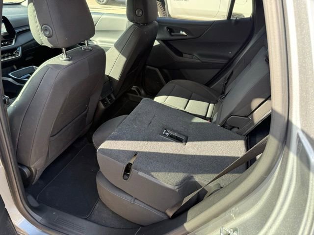 Used 2025 Chevrolet Equinox LT w/ Safety and Technology Package image 30