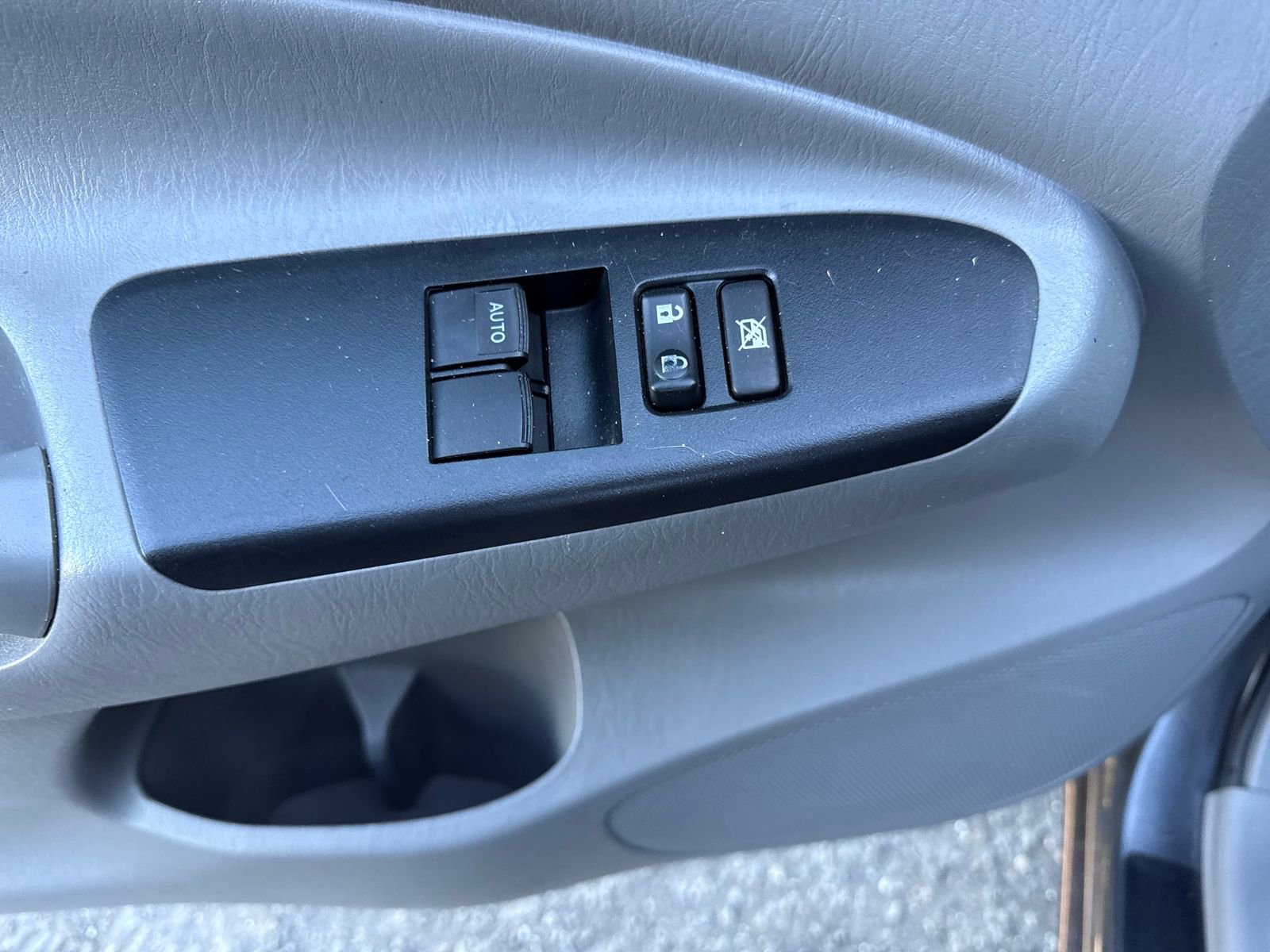 Used 2012 Toyota Tacoma 2WD Access Cab image 11