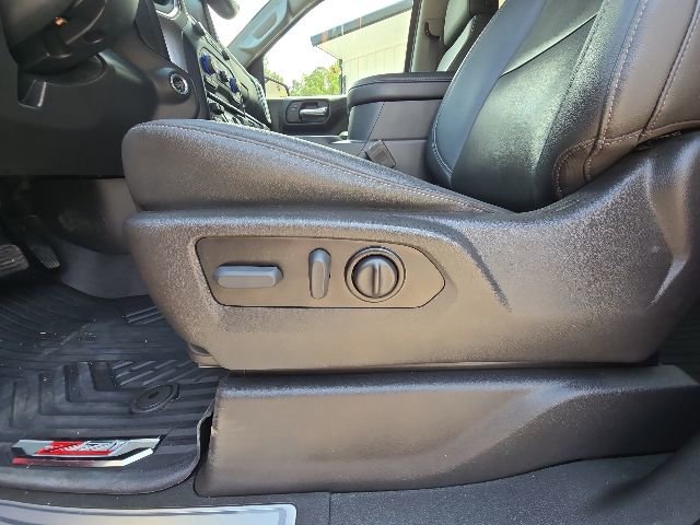 Used 2022 Chevrolet Silverado 1500 LT Trail Boss w/ Convenience Package II AWD/4WD image 24