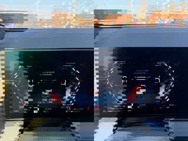 Certified 2025 BMW X3 xDrive30i w/ Premium Package image 15