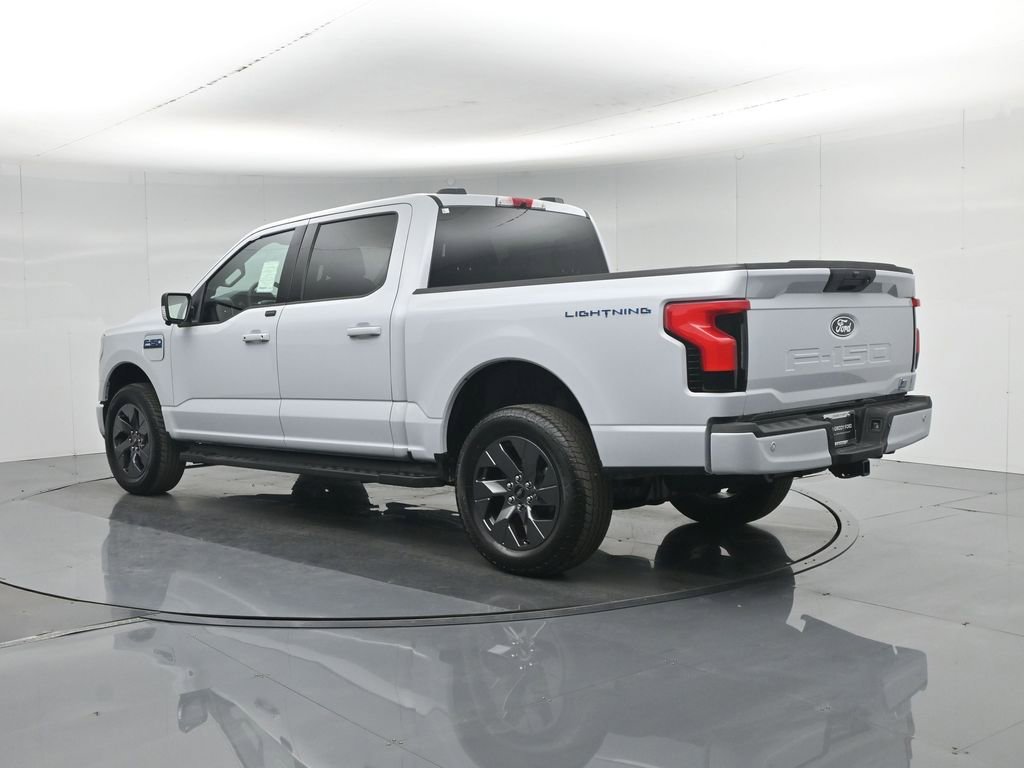 New 2025 Ford F150 Lightning Flash AWD/4WD image 6