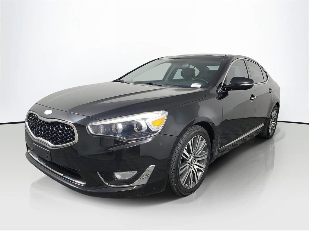 Used 2014 Kia Cadenza Premium w/ Luxury Package FWD image 3