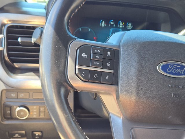 Used 2023 Ford F450 Lariat w/ Lariat Ultimate Package AWD/4WD image 30