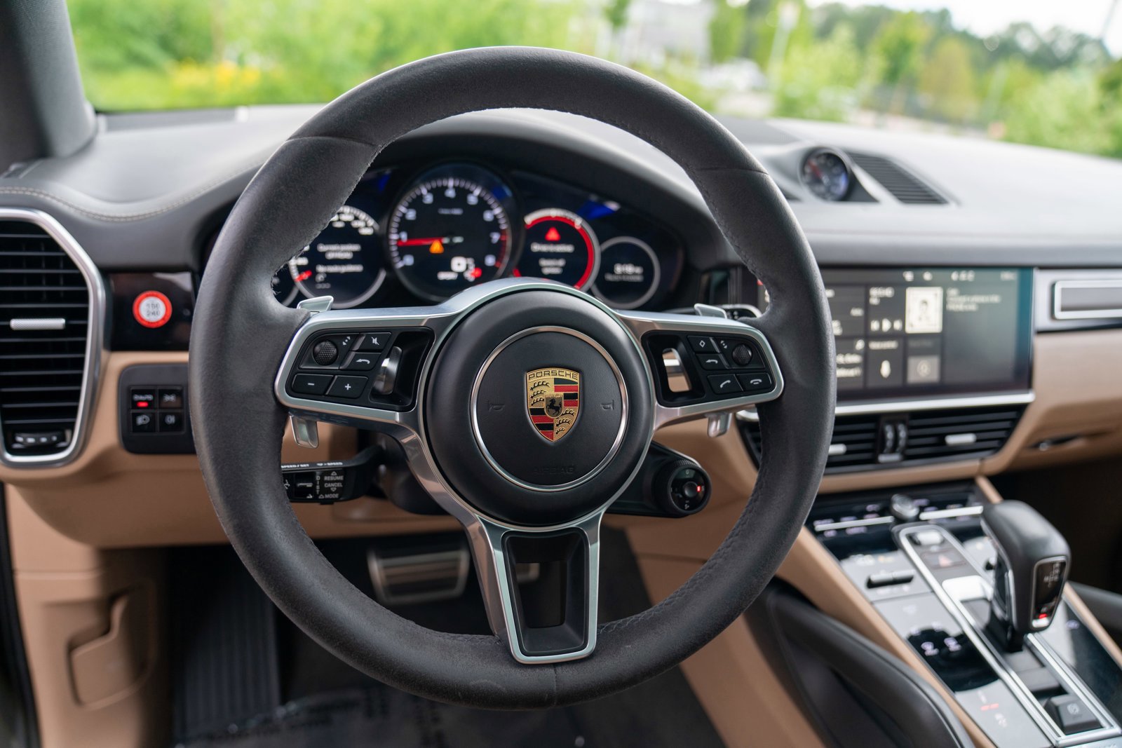 Used 2021 Porsche Cayenne S AWD/4WD image 12