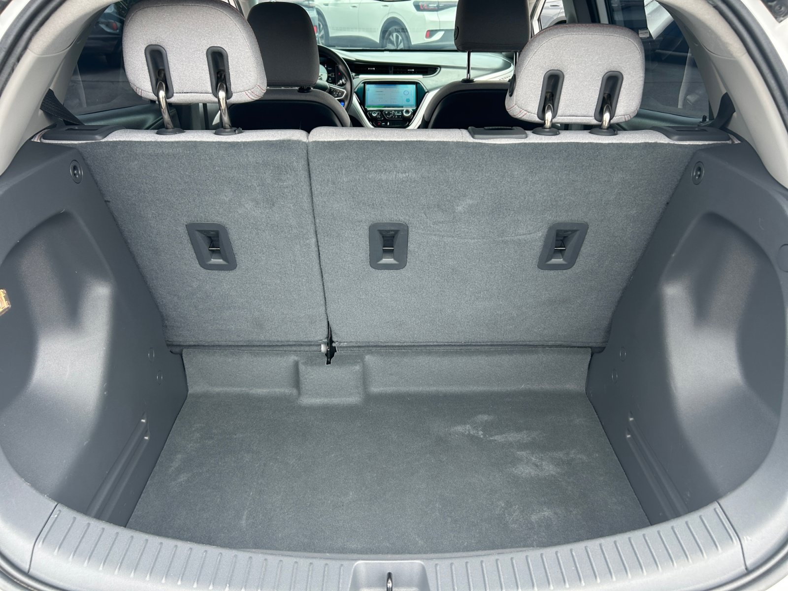 Used 2019 Chevrolet Bolt LT FWD image 30