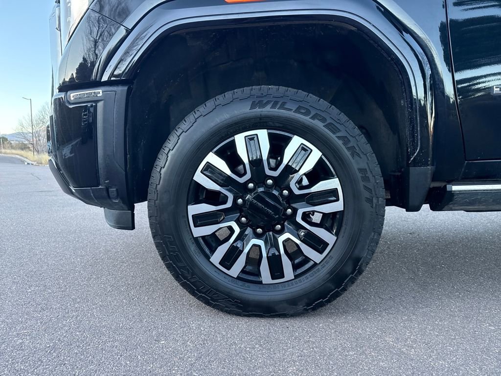 Used 2024 GMC Sierra 2500 Denali Ultimate image 34