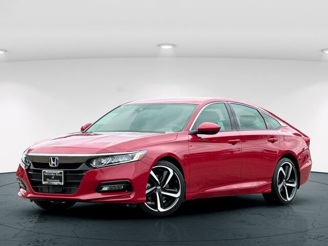 Used 2018 Honda Accord Sport image 2