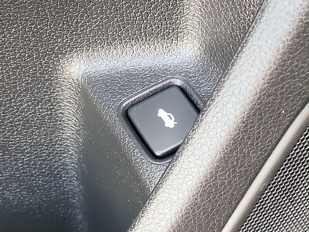 Used 2019 Honda Civic Sport image 25