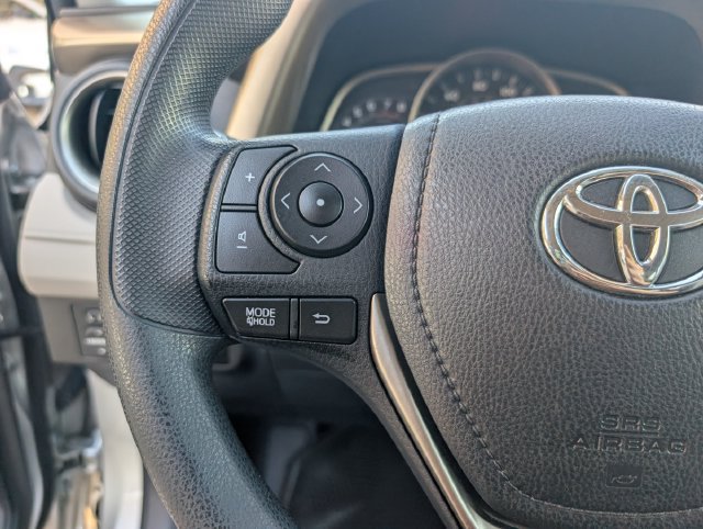 Used 2015 Toyota RAV4 LE FWD image 13